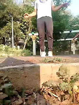 hot punekar online show from 03.11.25