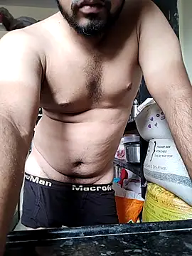 hot punekar online show from 10.15.25