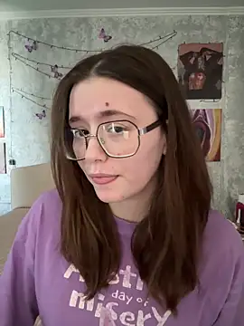 Snapshot of Sabrina_shells chatting on 03.06.26 Sabrina shells online show from 03.06.26