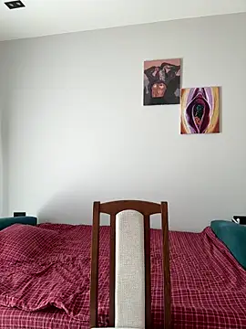 Snapshot of Sabrina_shells chatting on 04.16.26 Sabrina shells online show from 04.16.26