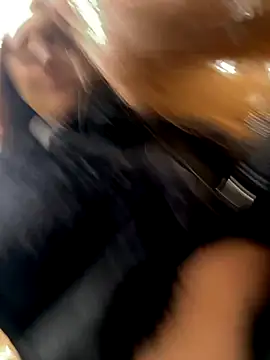 AndreaMood online show from 10.12.25