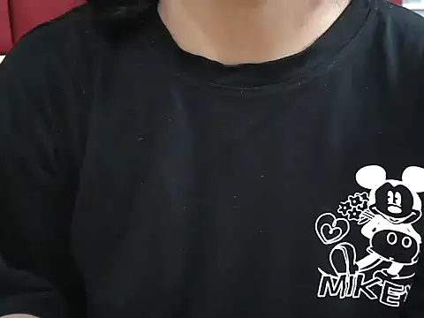 Snapshot of Somiya87 chatting on 11.27.25 Somiya87 online show from 11.27.25