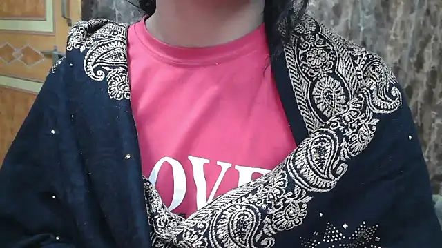 Snapshot of Somiya87 chatting on 01.10.26 Somiya87 online show from 01.10.26