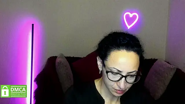 Arianasweety23 online show from 09.28.25