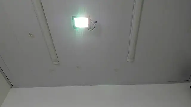 IsabellRodriguez18 online show from 07.05.26