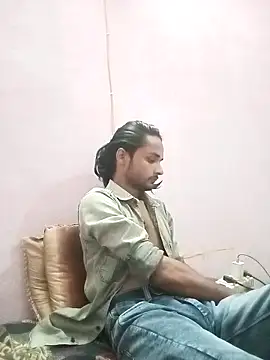 IamRentedBoybfriend online show from 03.10.25