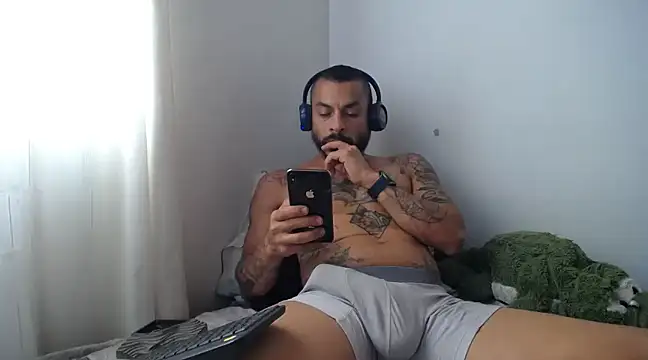 callme douglas online show from 02.04.25