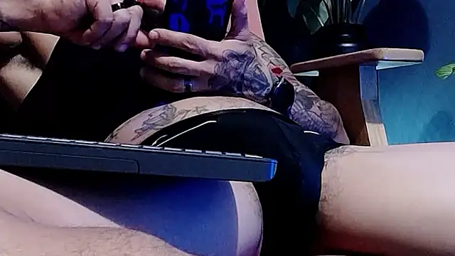 callme douglas online show from 04.17.26