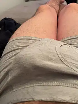 Snapshot of 22TT2295 chatting on 03.07.25 22TT2295 online show from 03.07.25