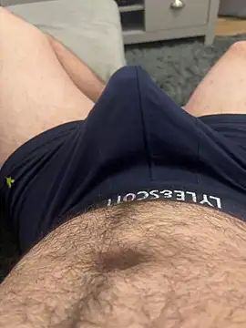 Snapshot of 22TT2295 chatting on 11.06.25 22TT2295 online show from 11.06.25