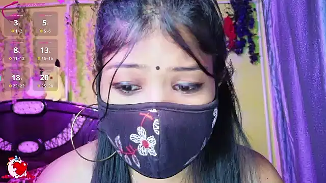 Snapshot of sexyhoney27 chatting on 10.12.25 sexyhoney27 online show from 10.12.25