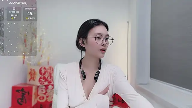 Natasha2025 online show from 02.22.25