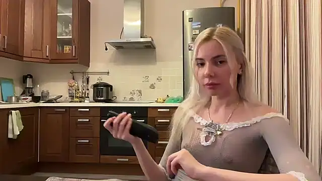 yunasuka online show from 02.22.25