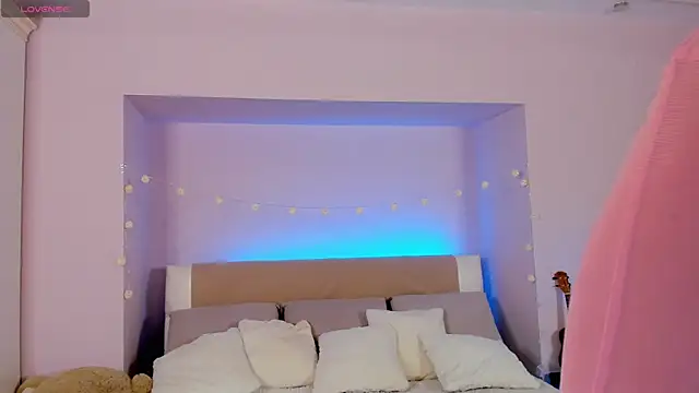 Maekko online show from 01.19.25