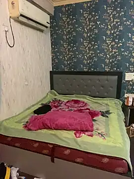 sunny49477 online show from 02.22.25