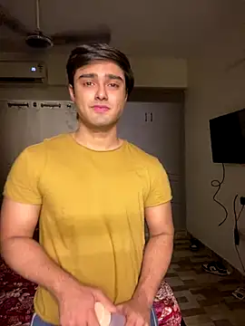 sunny49477 online show from 10.15.25