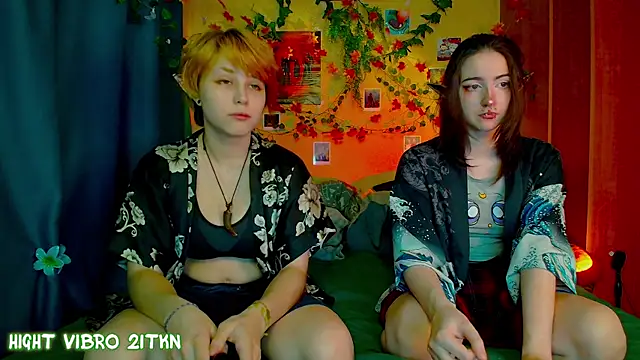 TrickyKitsune online show from 10.02.25