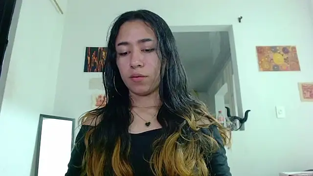 Maam Ine online show from 04.15.26