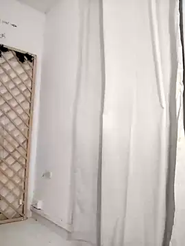 Snapshot of Mia_WAll chatting on 12.31.24 Mia WAll online show from 12.31.24