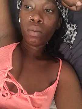 xxSexyTalia28 online show from 12.29.24