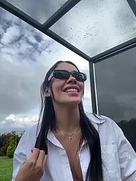 Karol Towers online show from 03.18.25