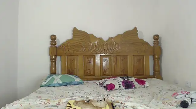 Snapshot of Coral0403 chatting on 01.05.25 Coral0403 online show from 01.05.25