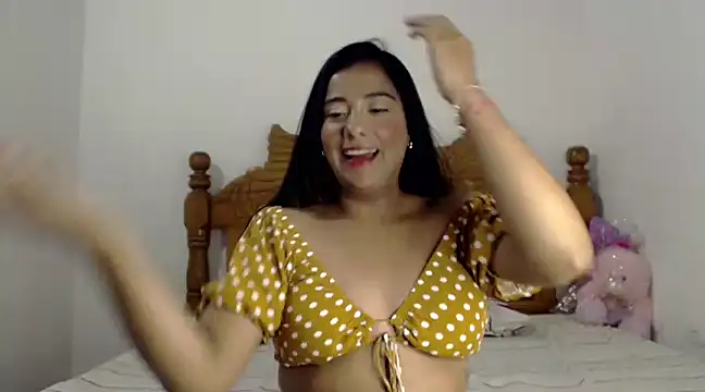 Snapshot of Coral0403 chatting on 01.11.25 Coral0403 online show from 01.11.25