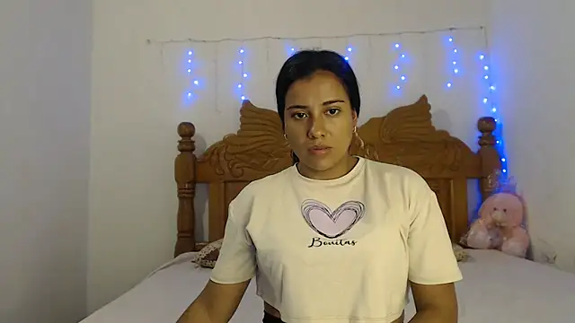 Snapshot of Coral0403 chatting on 02.01.25 Coral0403 online show from 02.01.25