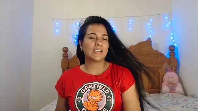 Snapshot of Coral0403 chatting on 02.02.25 Coral0403 online show from 02.02.25