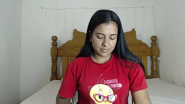 Snapshot of Coral0403 chatting on 02.03.25 Coral0403 online show from 02.03.25