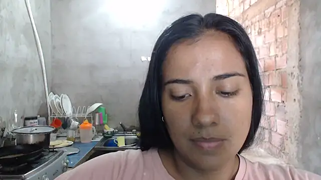 Snapshot of Coral0403 chatting on 02.18.25 Coral0403 online show from 02.18.25