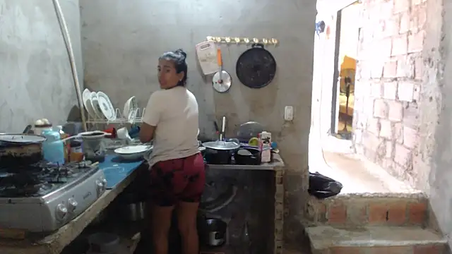 Snapshot of Coral0403 chatting on 02.27.25 Coral0403 online show from 02.27.25