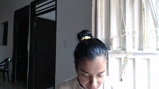 Snapshot of Coral0403 chatting on 03.05.25 Coral0403 online show from 03.05.25