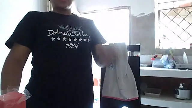 Snapshot of Coral0403 chatting on 03.08.25 Coral0403 online show from 03.08.25