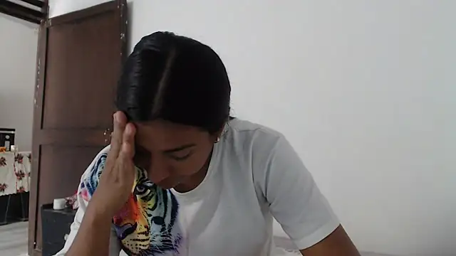 Snapshot of Coral0403 chatting on 03.09.25 Coral0403 online show from 03.09.25