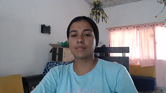 Snapshot of Coral0403 chatting on 03.12.25 Coral0403 online show from 03.12.25