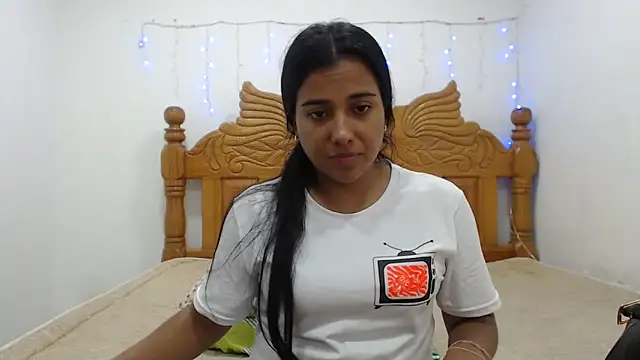 Snapshot of Coral0403 chatting on 03.20.25 Coral0403 online show from 03.20.25