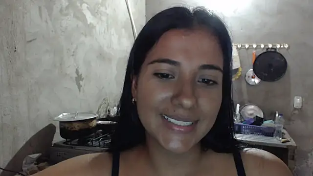 Snapshot of Coral0403 chatting on 03.21.25 Coral0403 online show from 03.21.25