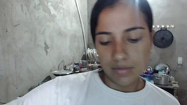 Snapshot of Coral0403 chatting on 03.22.25 Coral0403 online show from 03.22.25