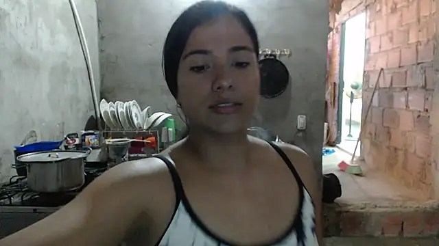 Snapshot of Coral0403 chatting on 03.22.25 Coral0403 online show from 03.22.25