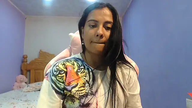 Snapshot of Coral0403 chatting on 09.12.25 Coral0403 online show from 09.12.25