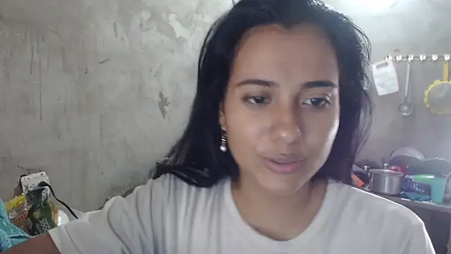 Snapshot of Coral0403 chatting on 10.12.25 Coral0403 online show from 10.12.25