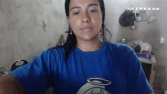 Snapshot of Coral0403 chatting on 11.15.25 Coral0403 online show from 11.15.25