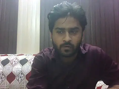 Snapshot of indihotguy chatting on 11.02.25 indihotguy online show from 11.02.25