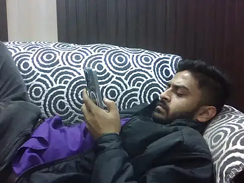 Snapshot of indihotguy chatting on 02.14.26 indihotguy online show from 02.14.26