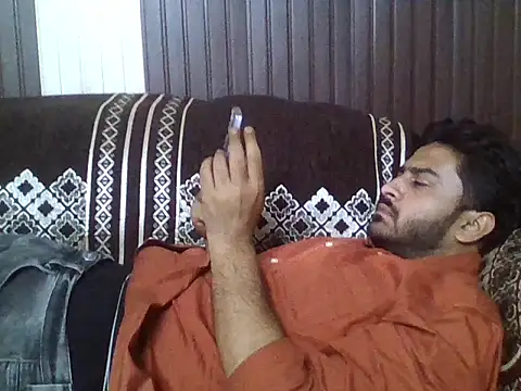 Snapshot of indihotguy chatting on 04.05.26 indihotguy online show from 04.05.26