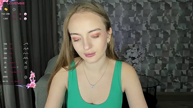 A delina online show from 02.07.25