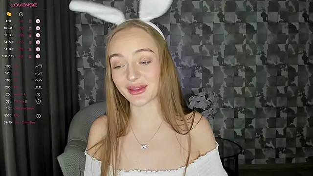 A delina online show from 02.25.25