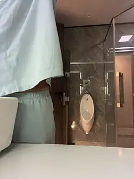 Snapshot of chinalover4199 chatting on 01.15.26 chinalover4199 online show from 01.15.26