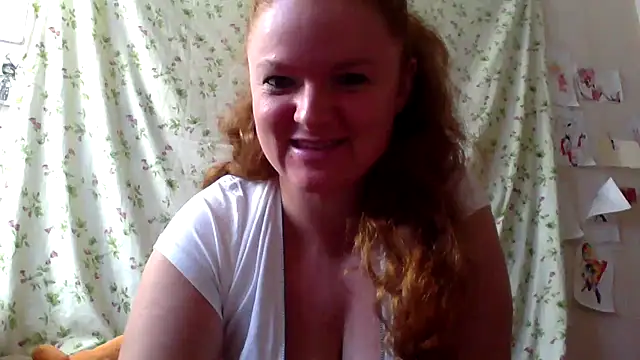 Snapshot of Rae_Jeannie chatting on 07.23.26 Rae Jeannie online show from 07.23.26